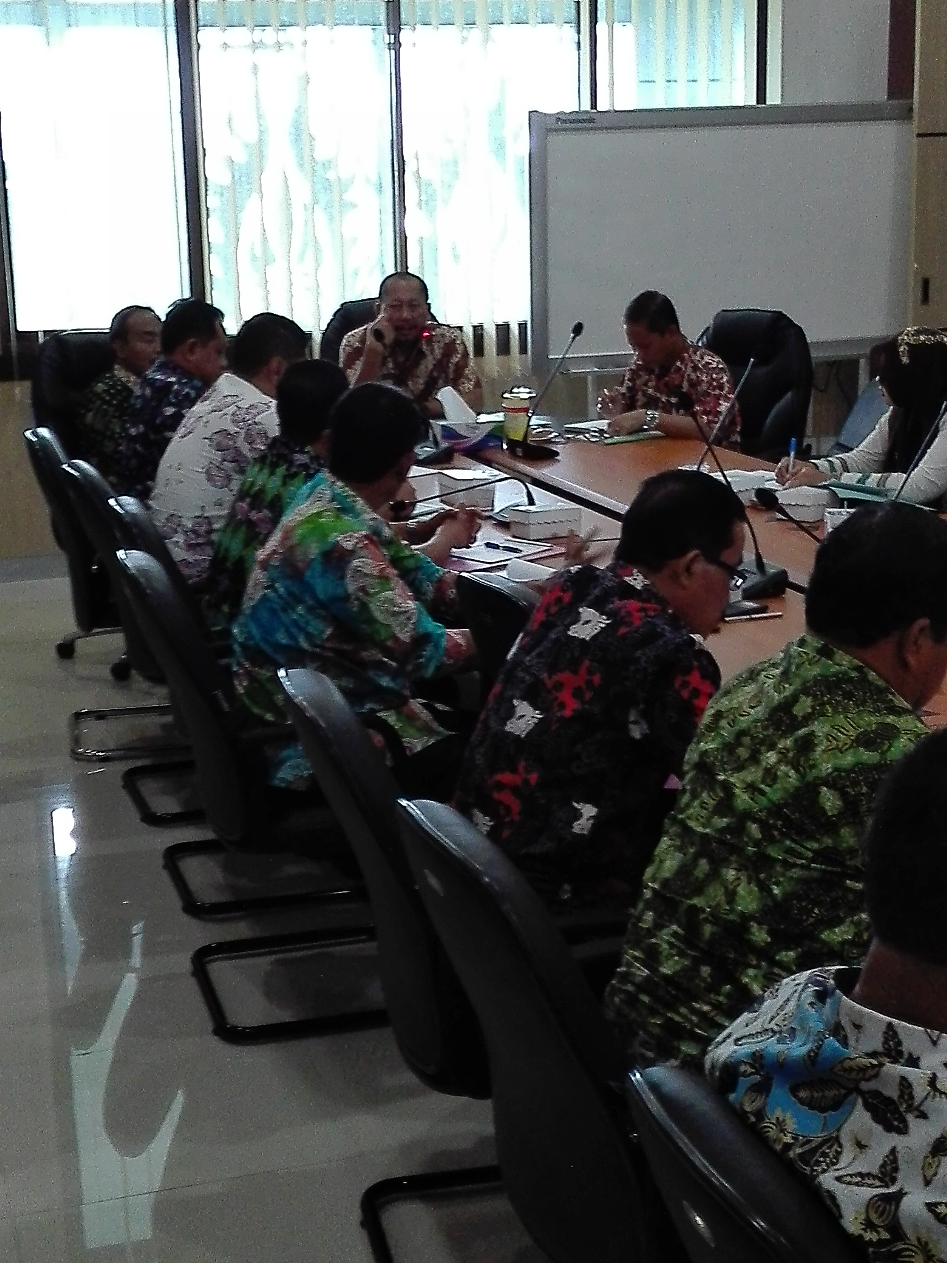 RAPAT EVALUASI PELAKSANAAN ANGGARAN TRIBULAN IV 2016