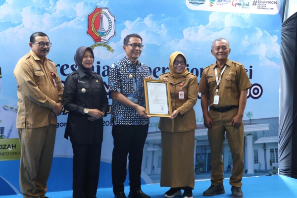 Tingkatkan Fasilitas Publik, Bupati dan Wabup Bojonegoro Resmikan Gedung Baru Puskesmas Tanjungharjo