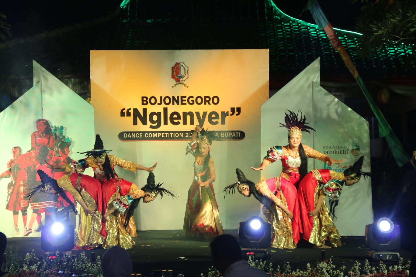 Dance Compettion HUT ke-77 di Sugihwaras