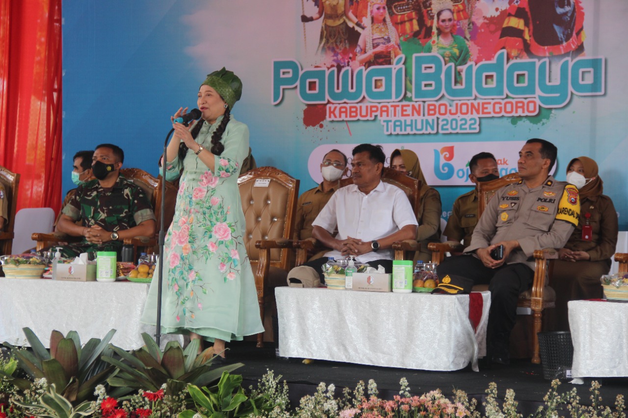 Pawai budaya HUT ke - 77. SD / SMP / MI / MTS